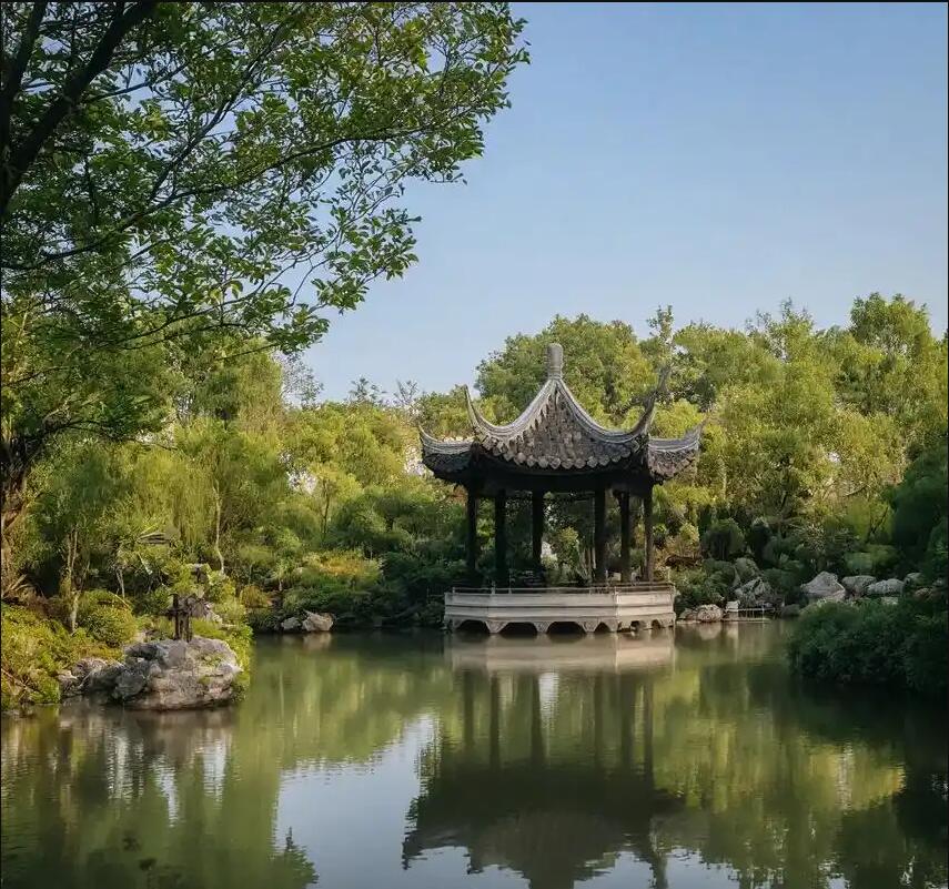 鹤岗兴山思菱餐饮有限公司